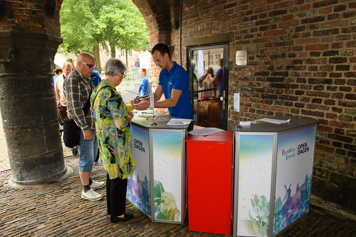 Informatiestand tijdens de BankGiro Loterij Open dagen